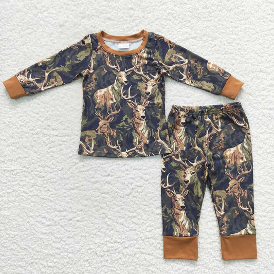Camo deer set