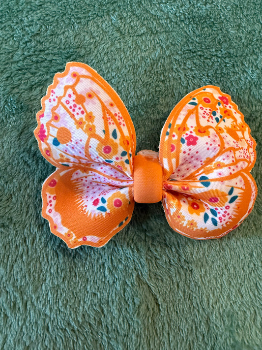 Butterfly bow